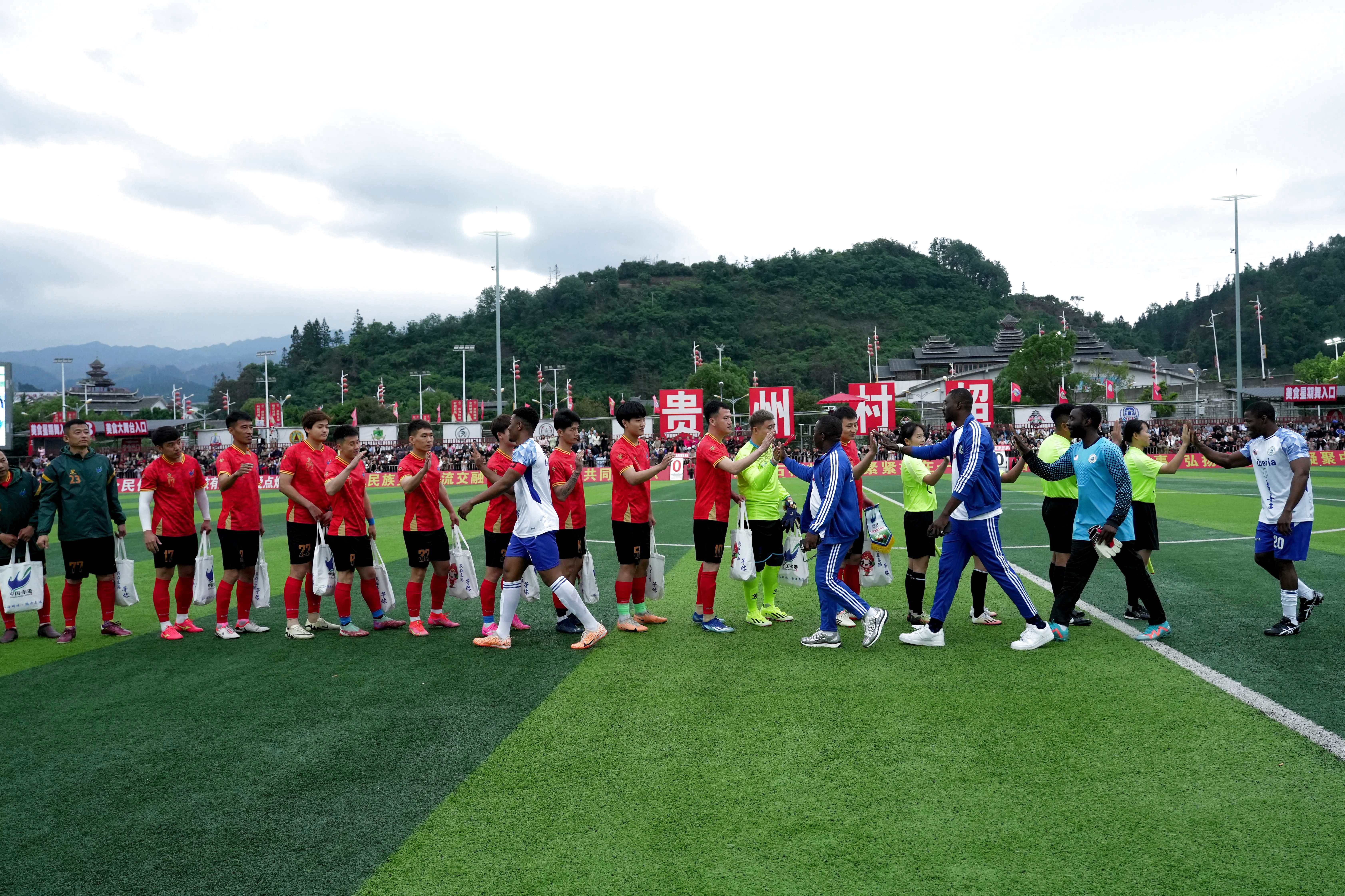 非洲足球联合会杯_贵州“村超”迎来首支非洲足球队