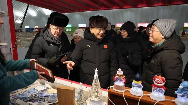 皇冠信用盘最高占成_黑龙江省委书记许勤在哈尔滨冰雪大世界调研检查
