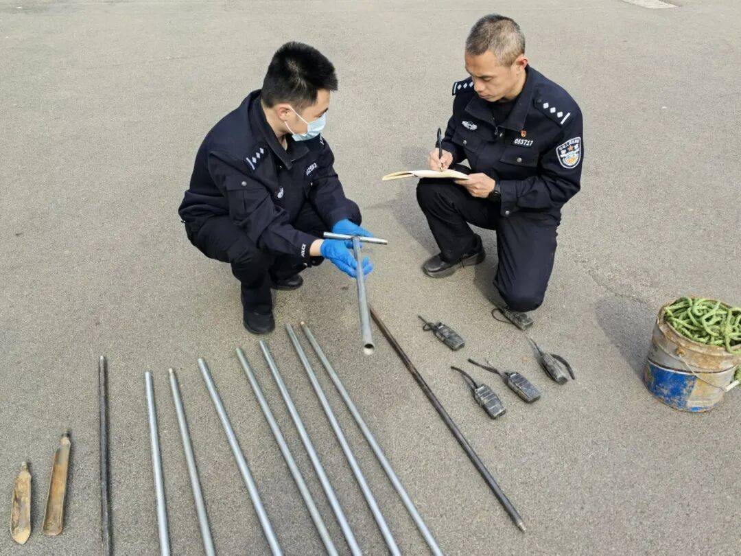 皇冠直播_5人夜盗将军墓皇冠直播，被无人机全程锁定现场抓获！